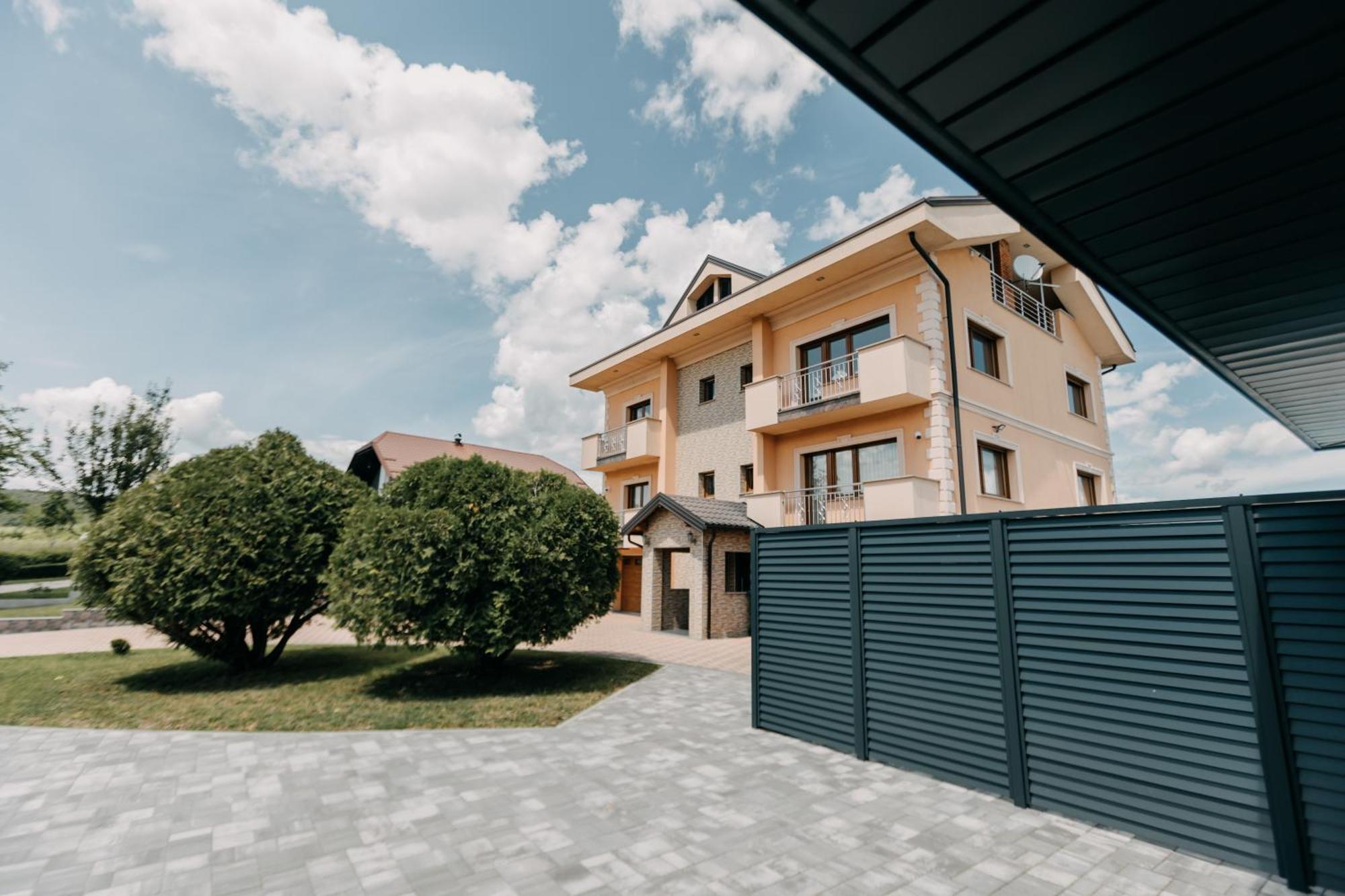 Villa Lamija Bihać 外观 照片