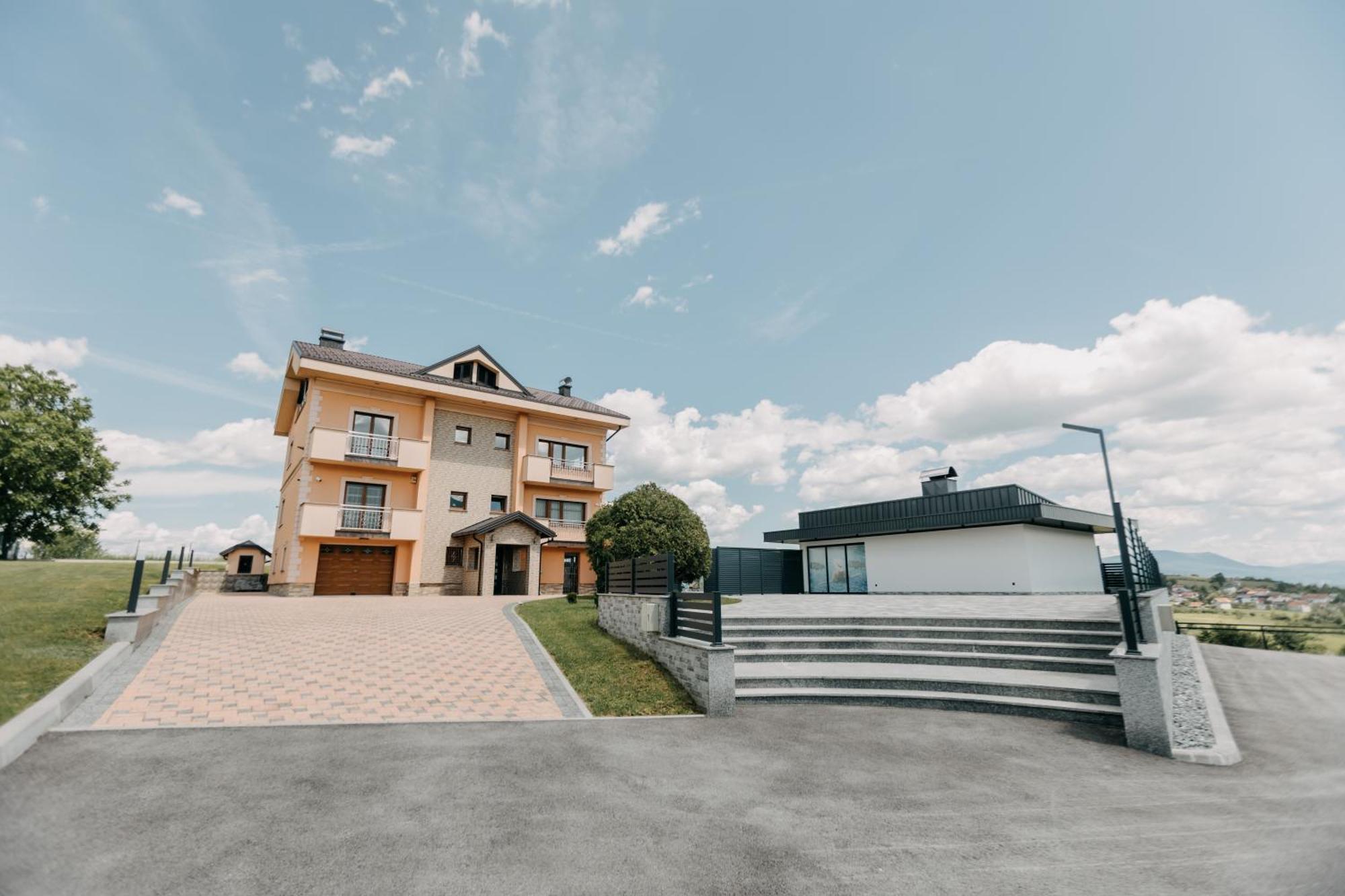 Villa Lamija Bihać 外观 照片